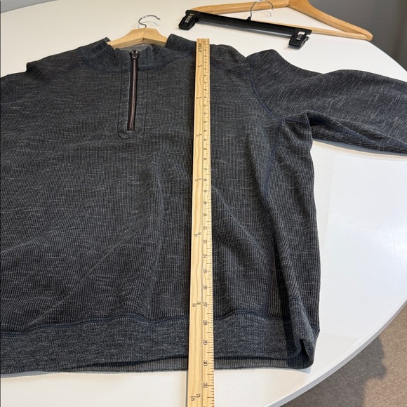 Tommy Bahama Men's Dark Gray Zip-Up Sweater Size XL - Picture 5 of 5